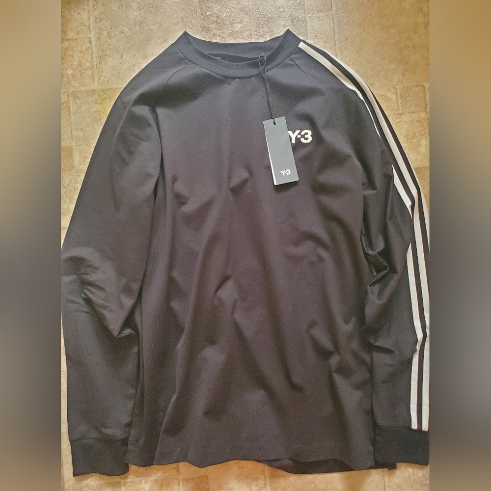 Y-3 LONGSLEEVE OVERSIZED T-SHIRT SIZE SMALL